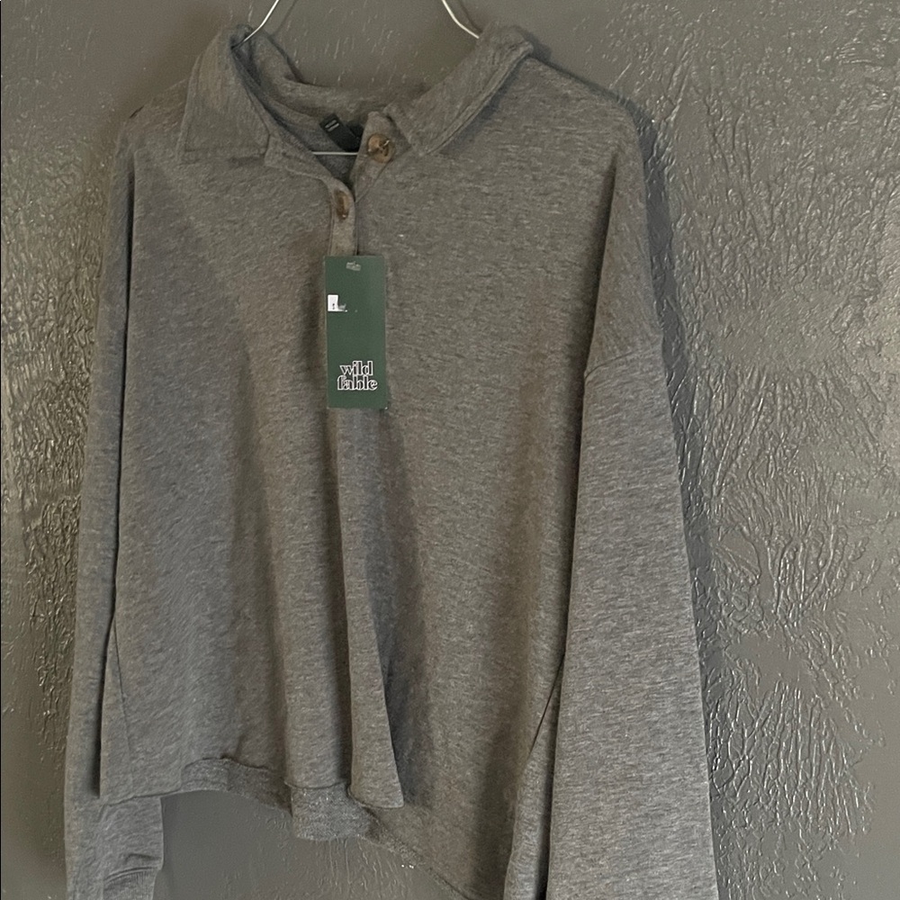 Wild Fable Charcoal Long Sleeve Top
